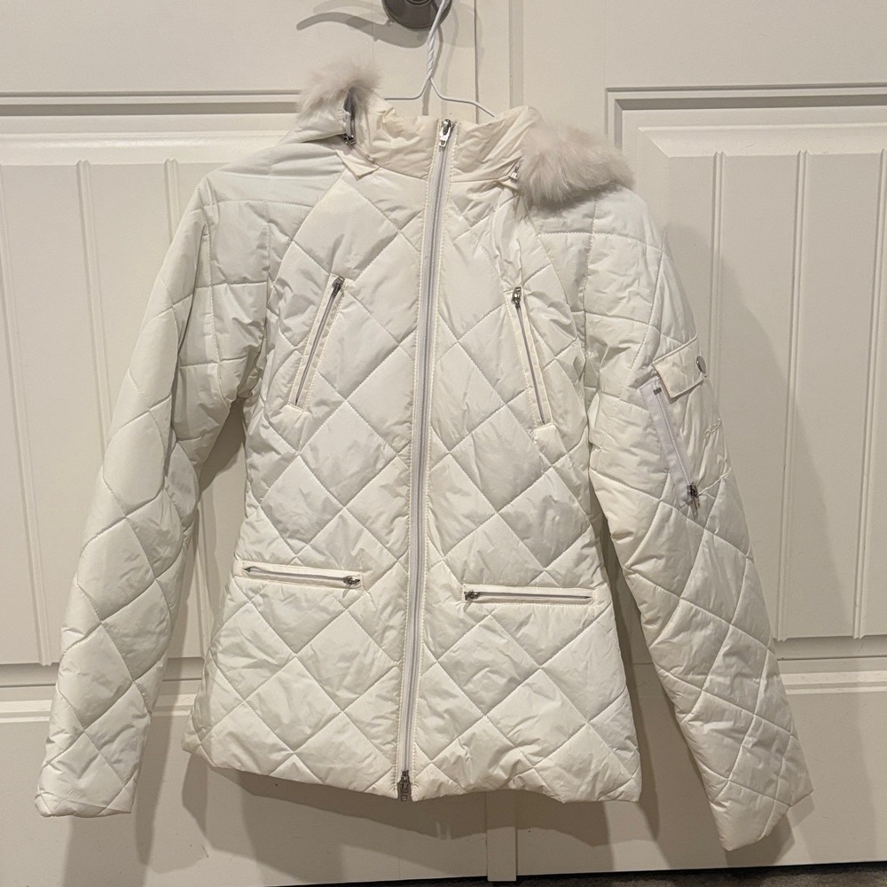 Bebe Women's Quilted White Jacket